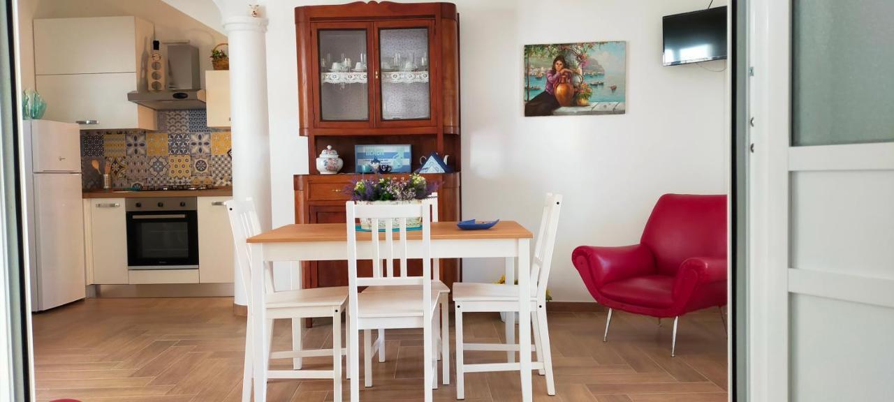 Casa Vacanze Nonna Titina Villa Лепорано Екстериор снимка